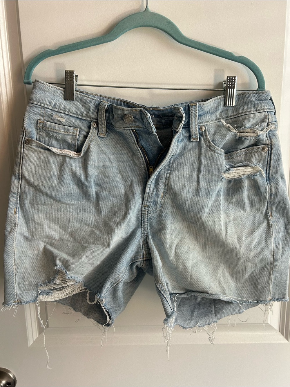 Old Navy Light Blue Distressed Denim Jean Shorts